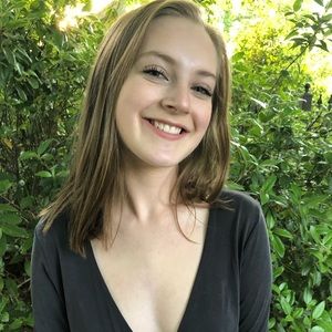 Meet your Posher, Adi